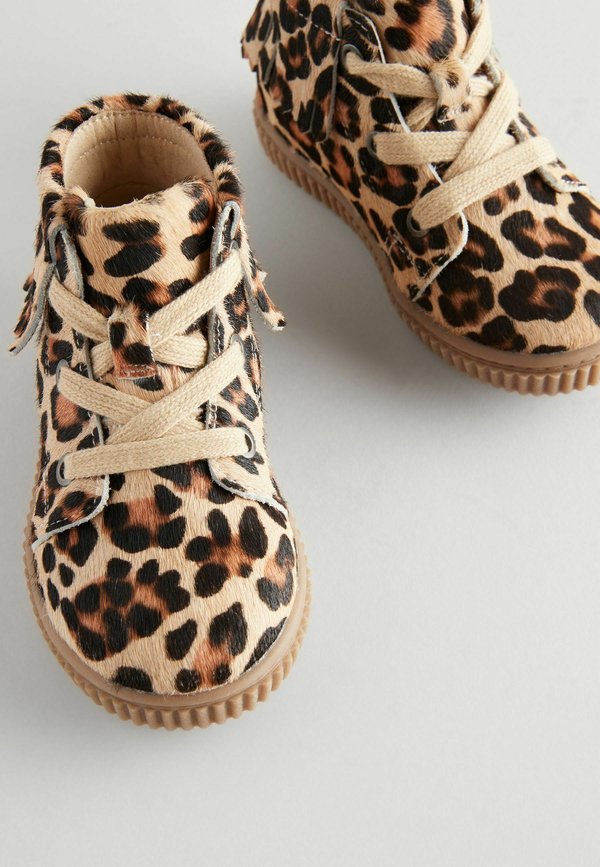 REGULAR FIT – Lauflernschuh – animal