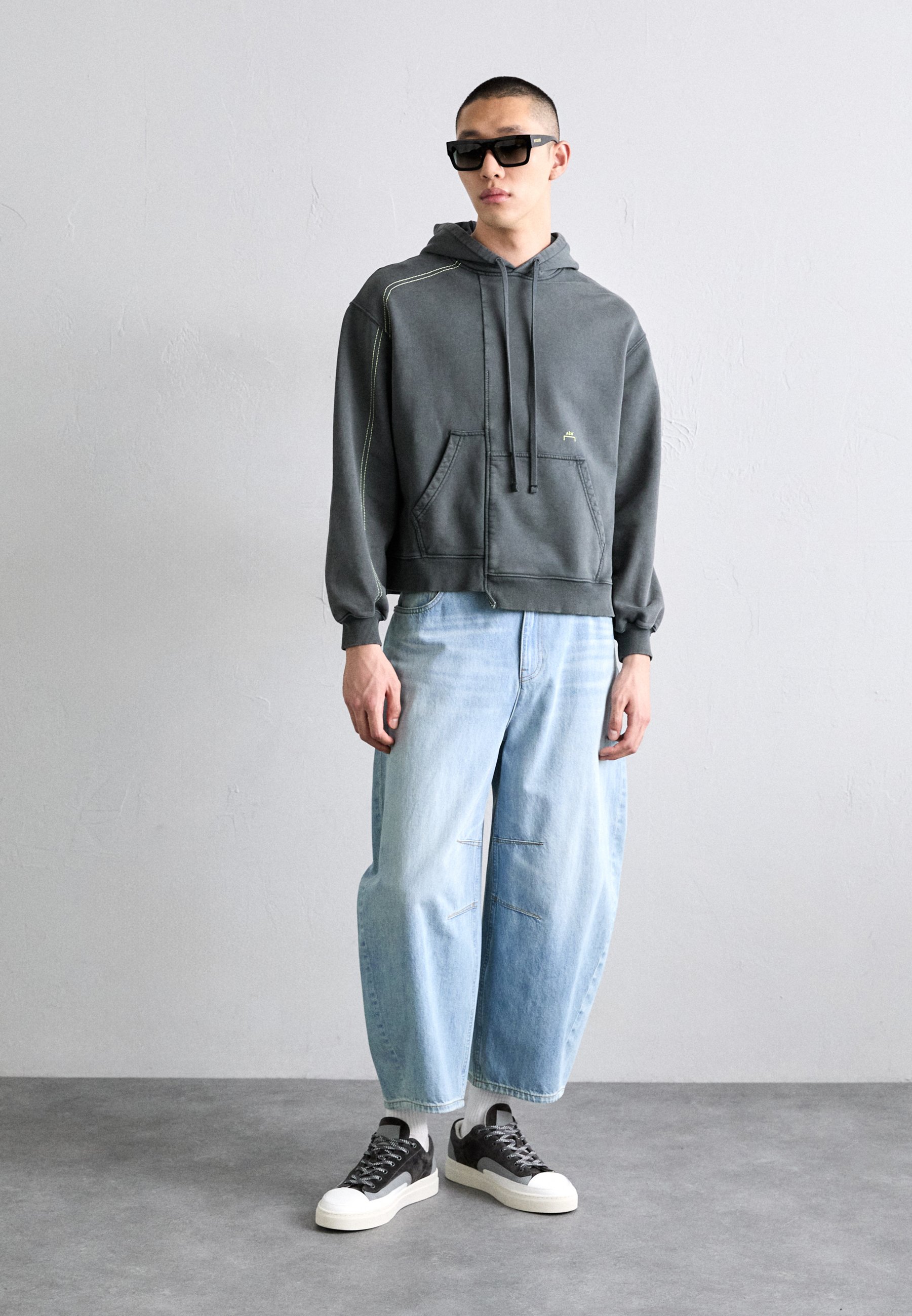 【関税込み】A-COLD-WALL* グレー Oblique フーディ A-COLD-WALL*のグレー Oblique フーディがセール中