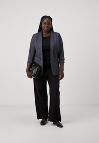 ONLY Carmakoma CARELLY 3/4 LIFE TLR NOOS - Short coat - dark grey melange