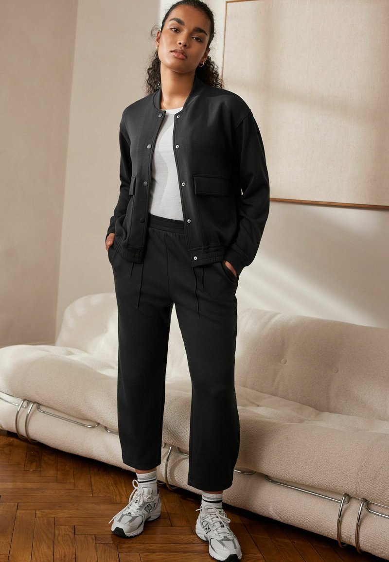 Next REGULAR FIT - Tepláky - black