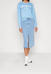 Hollister Co. Mikina - blue