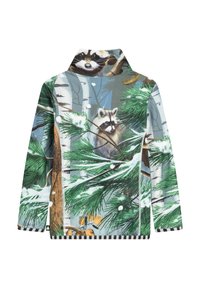 Långärmad tröja med en design av tvättbjörn och tallar. Tillverkad av mjukt material, främst blå och grön med svartspråkiga och vita randiga accenter.
