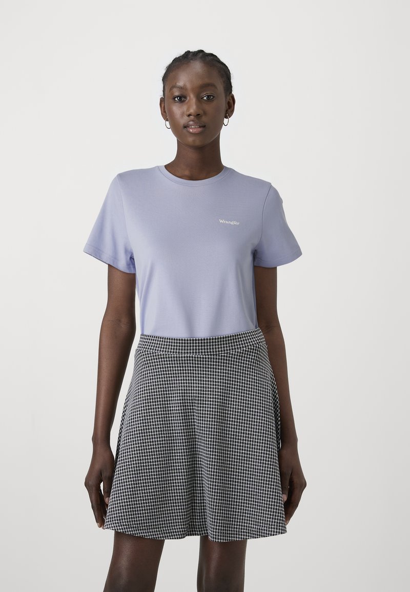 Wrangler REGULAR TEE - Camiseta básica - sweet lavender
