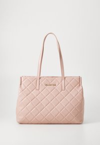 Δεν επιλέχθηκε, cipria