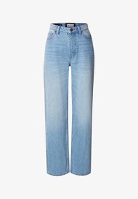 Neselectat, skyblue washed