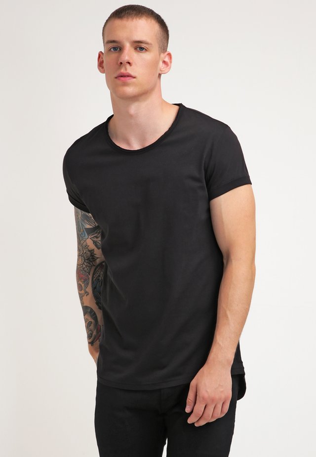 MILO - T-paita - black