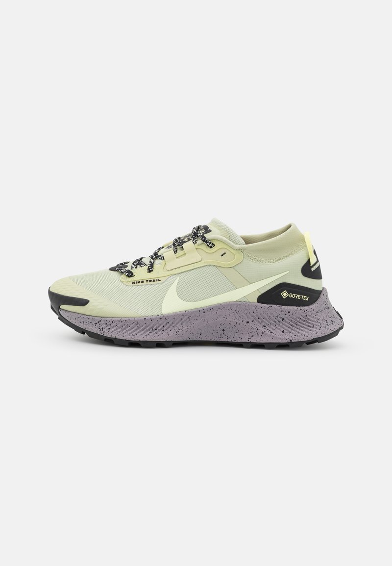 Nike Performance PEGASUS TRAIL 3 GTX - Sapatilhas de trail running - olive aura/citron tint/black/amethyst ash