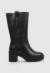 Bottine en cuir noir avec un bout carré, un talon bloc épais et des détails de pique vertical. Texture lisse avec un design minimaliste.