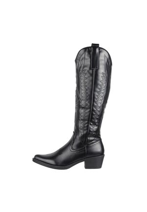 Botte de cowboy noire en cuir montant jusqu'au genou avec coutures décoratives, bout pointu et talon bas empilé, vue de profil.