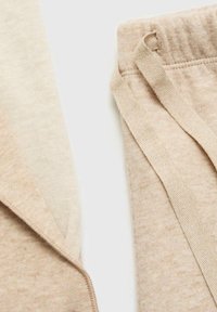 Thumbnail Image 2