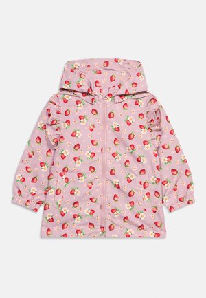 Roosa laste kapuutsiga jakk punaste maasika- ja valgete lillemustritega, ees lukuga ja elastsete mansettidega.