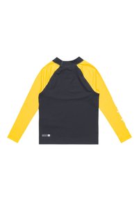 Långärmad rash guard med en svart kropp och gula raglanärmar samt rund halsringning. Slät textur, lättviktsmaterial och logotypdetalj.