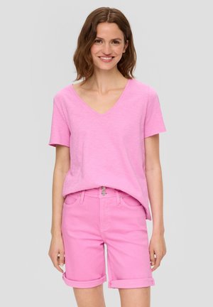 s.Oliver BERMUDA - Jeans Shorts - rosa