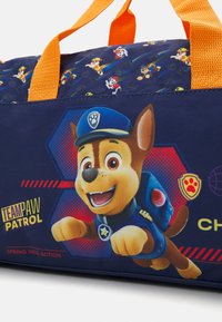 Fabrizio VIACOM PAW PATROL SPORTSBAG UNISEX - Skulderveske - blue/orange