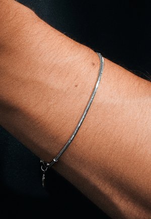 LUCLEON ESSENTIALS - Armband - steel