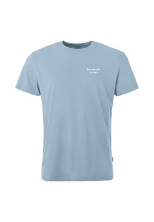 T-shirt a maniche corte azzurro chiaro con collo tondo e testo bianco "Frea dich nicht zu spät." stampato sul petto a sinistra.