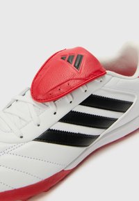 adidas Performance COPA GLORO II - Fotballsko for gress - white/core black/better scarlet