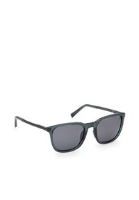 Lunettes de soleil rectangulaires noires avec des verres teintés foncés et des branches fines et droites, présentées sur un fond blanc.
