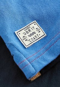 Next SHORT SLEEVES SET STANDARD - Tréningruha alsók - red blue