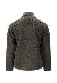 Mörk olivgrön fleecejacka, fodrad med textilmaterial, har en hög krage och långa ärmar, designad för värme och komfort.