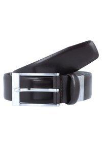 Ceinture en cuir marron foncé avec une texture lisse, dotée d'une boucle rectangulaire en argent et d'une plaque métallique accentuée portant un logo en relief.