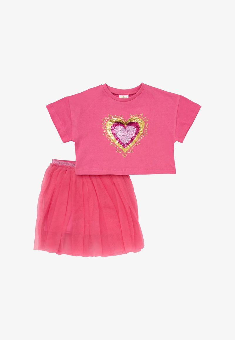Haut court à manches courtes rose avec un cœur en sequins dorés et roses, assorti à une jupe en tulle rose pour filles.