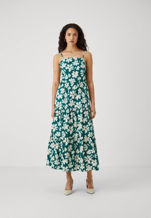 TIERED DRESS - Vapaa-ajan mekko - green