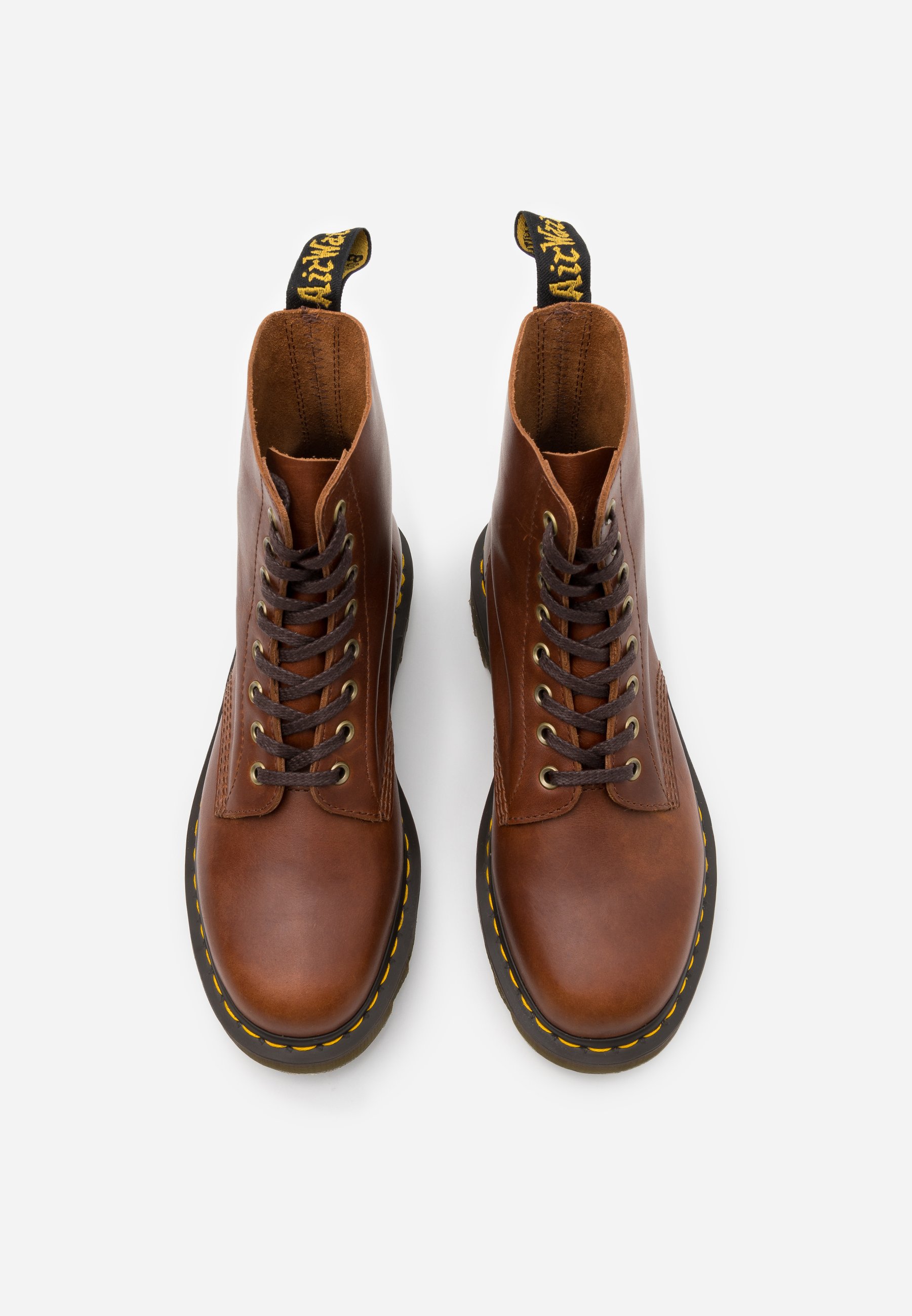 dr martens pascal tan