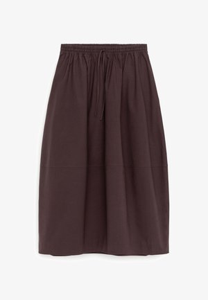 Tamsiai ruda kelio ilgio sijonas su elastinga juosmens juosta ir raišteliu, pagamintas iš lygaus audinio.