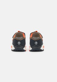 TROLLKIDS PREIKESTOLEN HIKER - Fjellsko - mocca brown/glow orange/dark navy
