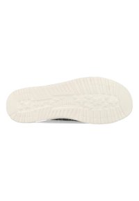 Suela de goma blanca con surcos y patrones texturizados. Presenta un diseño de punta redondeada. Estética limpia y simple, adecuada para uso casual.