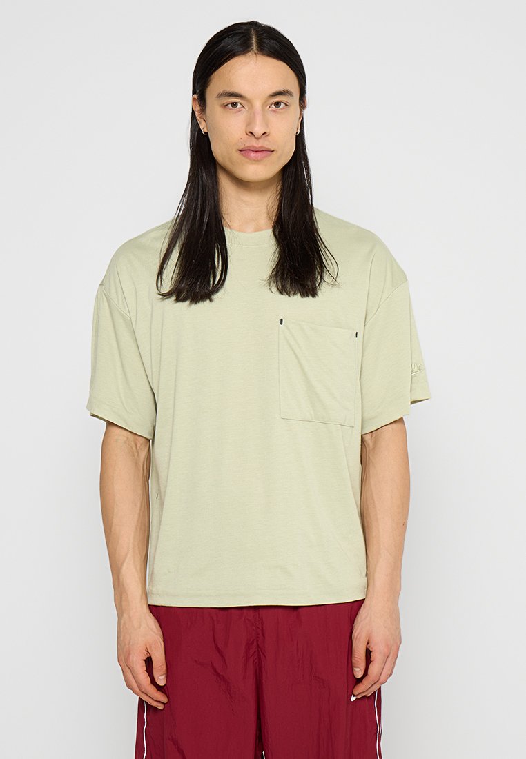 Nike Sportswear Sport T-shirt lichtgroen
