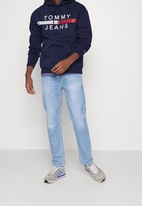 Tommy Jeans Felpa con cappuccio - dark blue