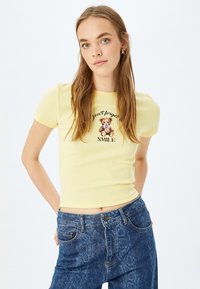 Koton T-shirts print - yellow