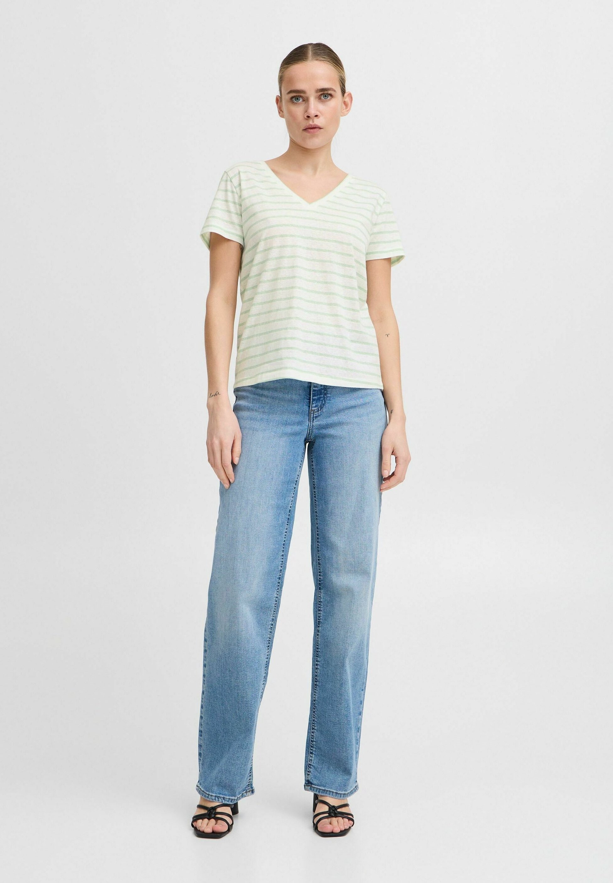 ICHI IHYULIETTA - T-shirt print - cameo green stripe