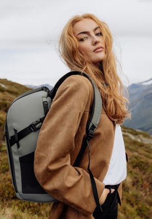 Beckmann Norway, BECKMANN OF NORWAY BACKPACK STREET GO UNISEX - Rucksack - green