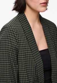 Pieces PCBOSELLA - Bleiseri - duffel bag