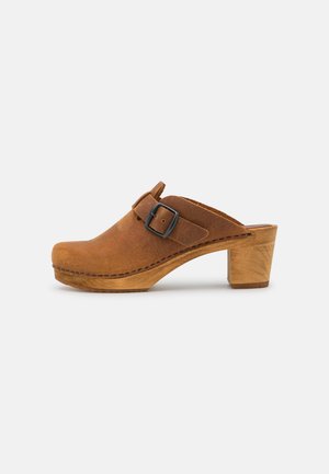 MALULO SQUARE OPEN - Sabots - chestnut