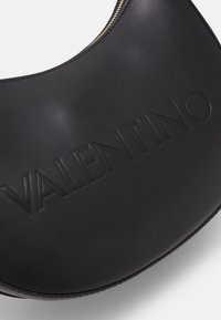 Valentino Bags TONGA - Handbag - nero