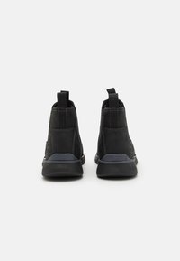 Skechers AUGUSTINO - Stivaletti - noir