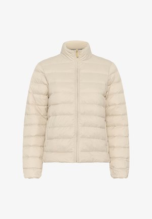 Vaaleanbeige untuvatakki, jossa on korkea kaulus, vetoketjusulku, päällikuviointi ja joustavat hihansuut. Valmistettu kevyestä, vettä hylkivästä materiaalista.