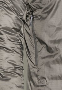 Thumbnail Image 5