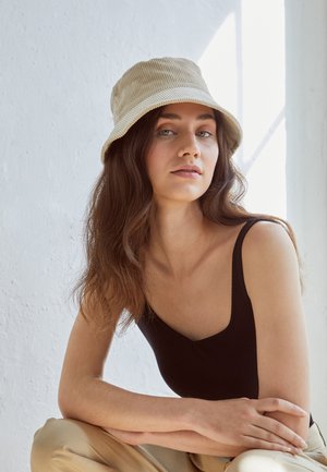 PCDOLA BUCKETHAT - Hatte - fog