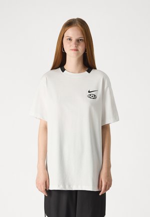 TREND TEE - T-shirt imprimé - summit white