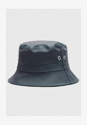 Navyblauwe bucket hat gemaakt van waterdicht materiaal. Heeft een brede rand, een enkel gestikte band en metalen oogjes voor ventilatie.