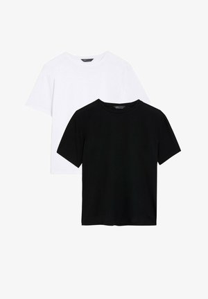 Dwie bawełniane koszulki: jedna biała, a druga czarna. Obie mają krótkie rękawy, okrągły dekolt i regularny krój. Gładka struktura, minimalny design.