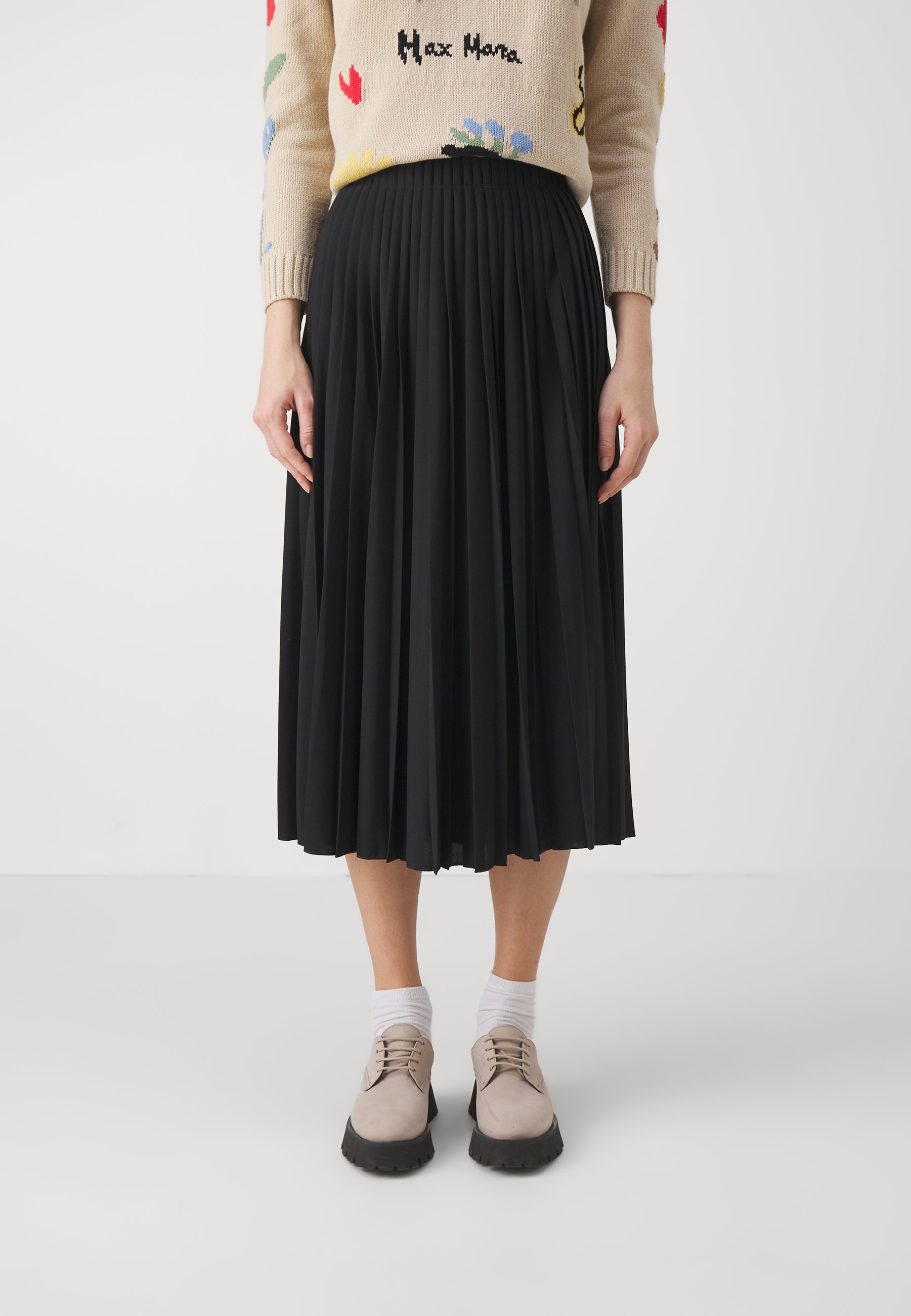 WEEKEND MaxMara KIKU - Pleated skirt - nero/black - Zalando.co.uk 