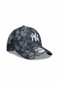 Dunkelblaue Jeans-Baseballmütze mit floralem Muster, weißem gesticktem Logo, verstellbarem Rücken und gebogenem Schirm.