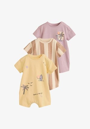 Tri kratka dječja kombinezona s kratkim rukavima u pastelnim nijansama žute, bež prugaste i lavande, s printovima i tekstom na temu plaže.