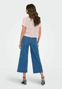 ONLY ONLSUNNY - T-shirts basic - potpourri